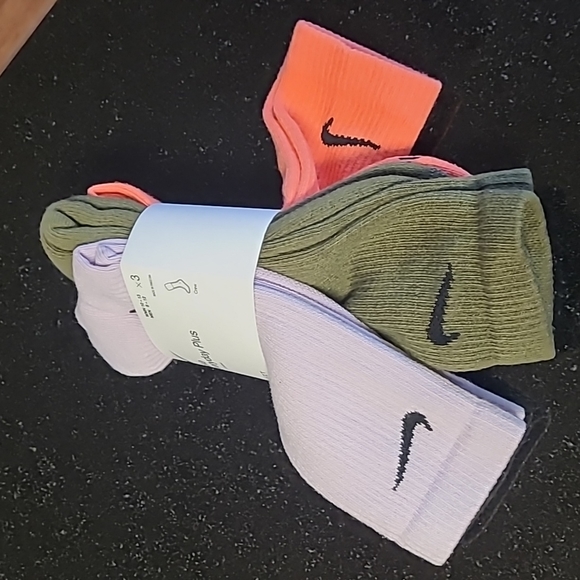 Nike Unisex Crew Socks - Picture 1 of 7